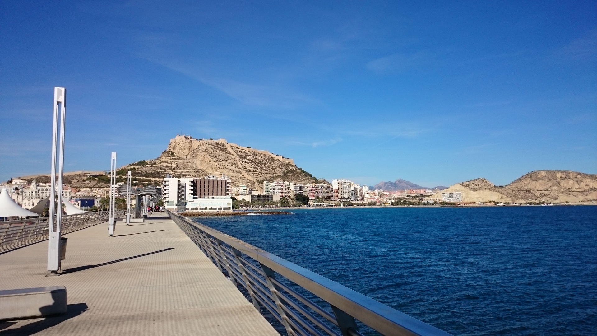 1_alicante_mountainuntain.jpg